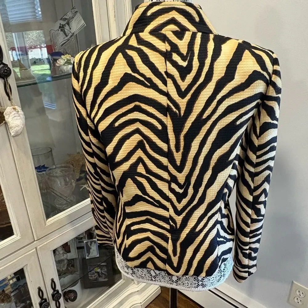 Liz Claiborne Zebra Pattern Blazer - Picture 2 of 14